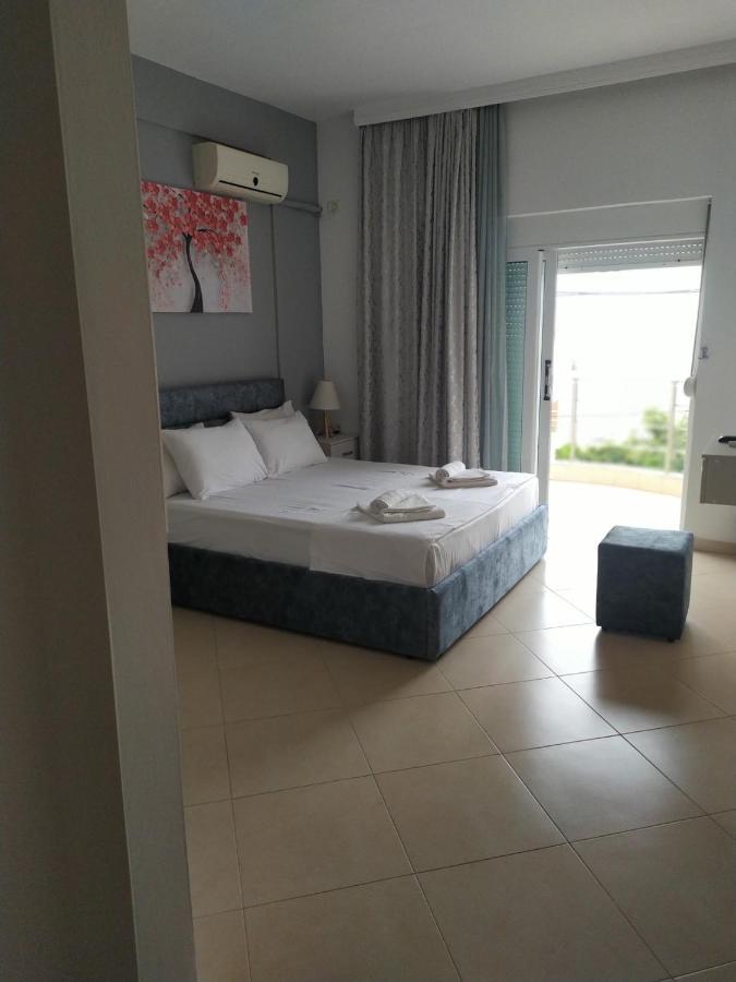 Apartments Villa Juvenito Sarandë Esterno foto