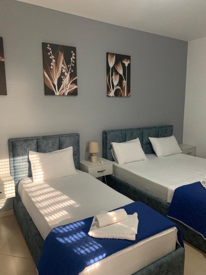 Apartments Villa Juvenito Sarandë Esterno foto
